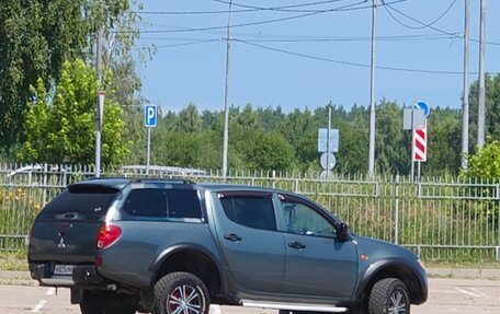 Mitsubishi L200 IV рестайлинг, 2007 год, 1 250 000 рублей, 8 фотография