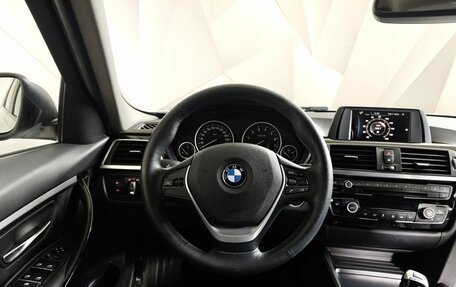 BMW 3 серия, 2016 год, 1 859 000 рублей, 14 фотография