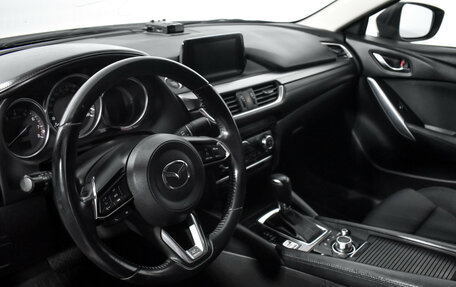Mazda 6, 2017 год, 2 050 000 рублей, 10 фотография