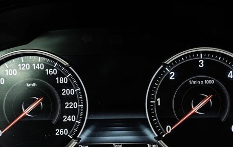BMW 5 серия, 2016 год, 2 495 000 рублей, 13 фотография