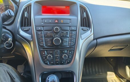 Opel Astra J, 2012 год, 600 000 рублей, 11 фотография