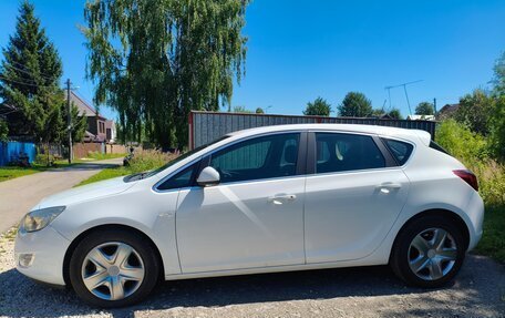 Opel Astra J, 2012 год, 600 000 рублей, 8 фотография