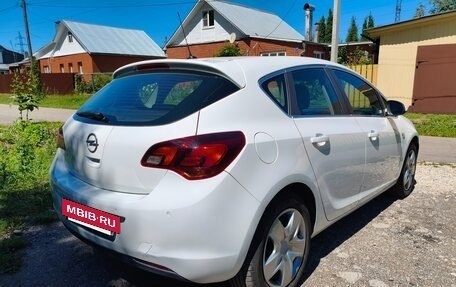 Opel Astra J, 2012 год, 600 000 рублей, 5 фотография