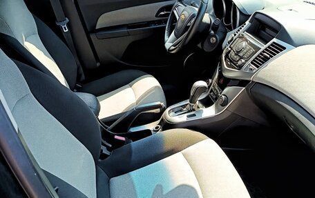 Chevrolet Cruze II, 2012 год, 800 000 рублей, 5 фотография