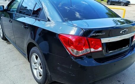 Chevrolet Cruze II, 2012 год, 800 000 рублей, 3 фотография