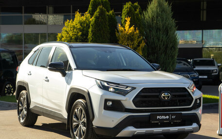 Toyota RAV4, 2025 год, 3 868 000 рублей, 2 фотография