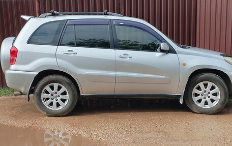 Toyota RAV4, 2002 год, 550 000 рублей, 3 фотография