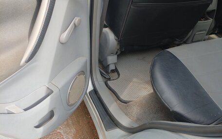 Toyota RAV4, 2002 год, 550 000 рублей, 5 фотография