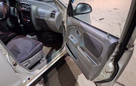 Suzuki Alto, 2004 год, 200 000 рублей, 18 фотография