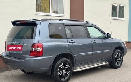 Toyota Highlander III, 2005 год, 890 000 рублей, 4 фотография