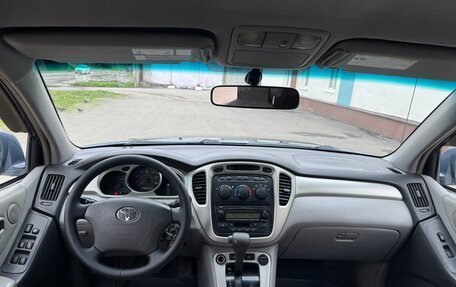 Toyota Highlander III, 2005 год, 890 000 рублей, 15 фотография