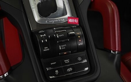 Porsche Cayenne III, 2016 год, 3 279 853 рублей, 15 фотография