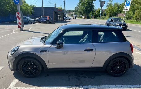 MINI Hatch, 2021 год, 3 000 000 рублей, 4 фотография