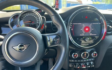 MINI Hatch, 2021 год, 3 000 000 рублей, 7 фотография