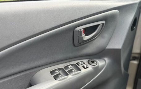 Hyundai Tucson III, 2005 год, 515 000 рублей, 3 фотография