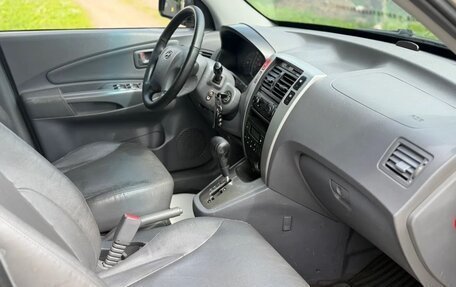 Hyundai Tucson III, 2005 год, 515 000 рублей, 2 фотография