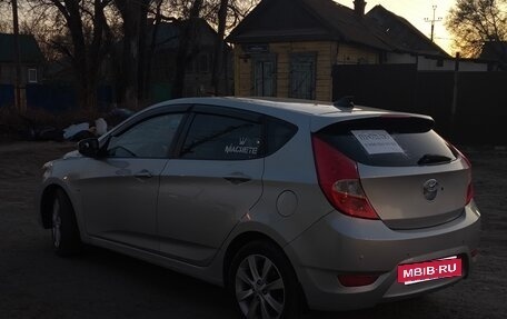 Hyundai Solaris II рестайлинг, 2012 год, 780 000 рублей, 8 фотография