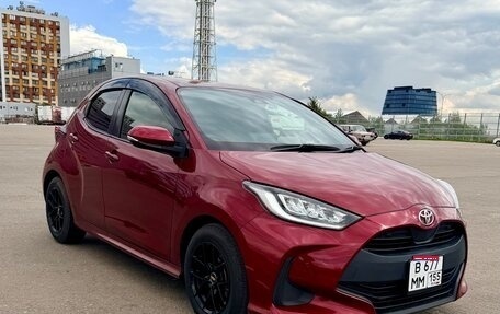 Toyota Yaris, 2022 год, 1 600 000 рублей, 1 фотография