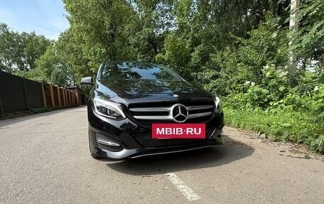 Mercedes-Benz B-Класс, 2013 год, 1 180 000 рублей, 2 фотография