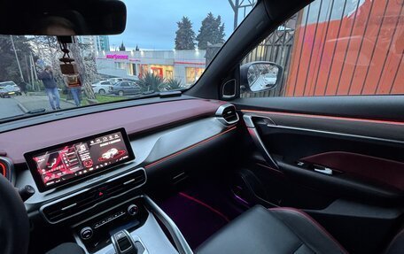 Geely Coolray I, 2022 год, 2 050 000 рублей, 9 фотография