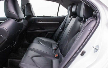 Toyota Camry, 2019 год, 3 130 000 рублей, 12 фотография