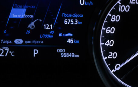 Toyota Camry, 2019 год, 3 130 000 рублей, 13 фотография