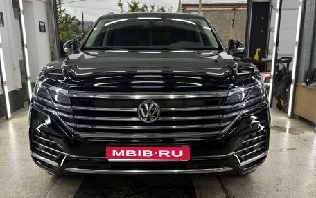 Volkswagen Touareg III, 2019 год, 4 100 000 рублей, 1 фотография