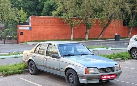 Opel Rekord E, 1984 год, 126 000 рублей, 2 фотография