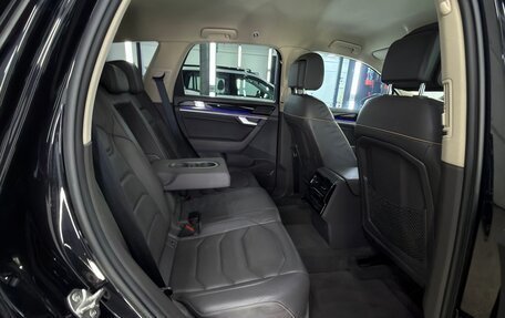 Volkswagen Touareg III, 2019 год, 4 100 000 рублей, 11 фотография