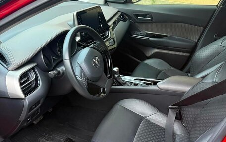Toyota C-HR I рестайлинг, 2020 год, 2 220 000 рублей, 7 фотография