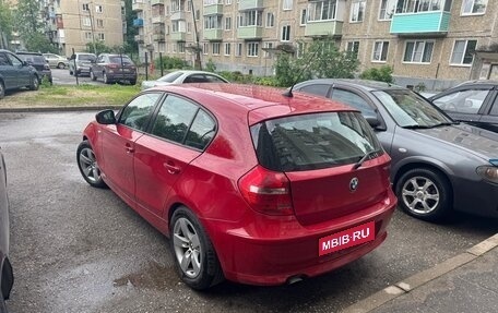 BMW 1 серия, 2010 год, 640 000 рублей, 2 фотография