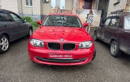 BMW 1 серия, 2010 год, 640 000 рублей, 6 фотография