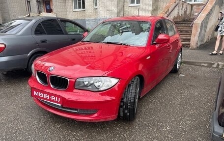 BMW 1 серия, 2010 год, 640 000 рублей, 3 фотография