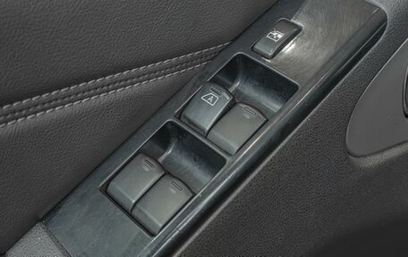Nissan Pathfinder, 2012 год, 1 600 000 рублей, 19 фотография