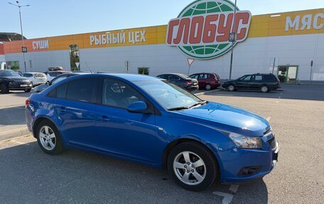 Chevrolet Cruze II, 2011 год, 620 000 рублей, 3 фотография