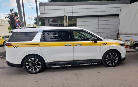 KIA Carnival, 2020 год, 2 900 000 рублей, 1 фотография