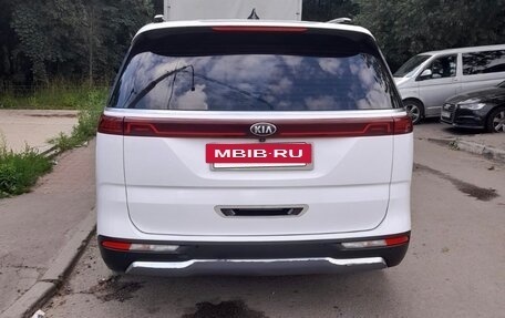KIA Carnival, 2020 год, 2 900 000 рублей, 2 фотография