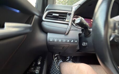 Toyota Camry, 2018 год, 2 750 000 рублей, 8 фотография
