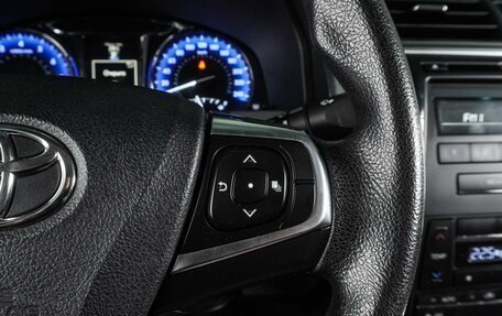 Toyota Camry, 2015 год, 2 247 000 рублей, 15 фотография