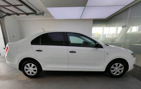 Skoda Rapid I, 2016 год, 1 200 000 рублей, 4 фотография