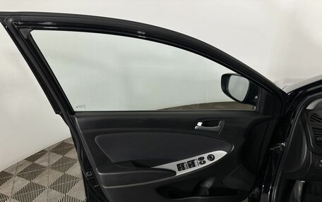 Hyundai Solaris II рестайлинг, 2015 год, 850 000 рублей, 8 фотография