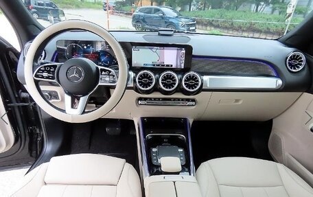 Mercedes-Benz GLB, 2022 год, 3 717 666 рублей, 8 фотография