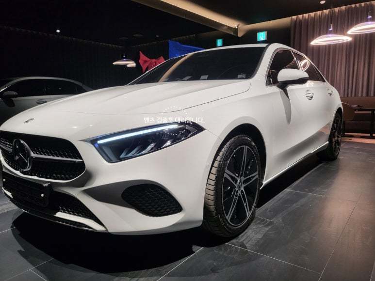 Mercedes-Benz A-Класс W177, 2023 год, 2 000 000 рублей, 2 фотография