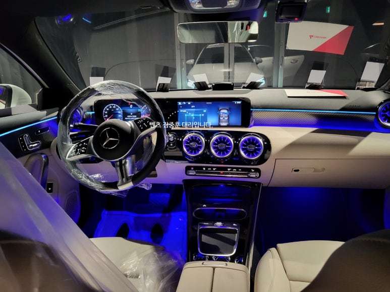 Mercedes-Benz A-Класс W177, 2023 год, 2 000 000 рублей, 6 фотография