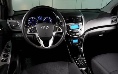 Hyundai Solaris II рестайлинг, 2013 год, 969 000 рублей, 6 фотография