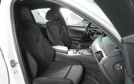 BMW 5 серия, 2018 год, 3 659 000 рублей, 11 фотография