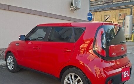 KIA Soul II рестайлинг, 2018 год, 1 450 000 рублей, 8 фотография