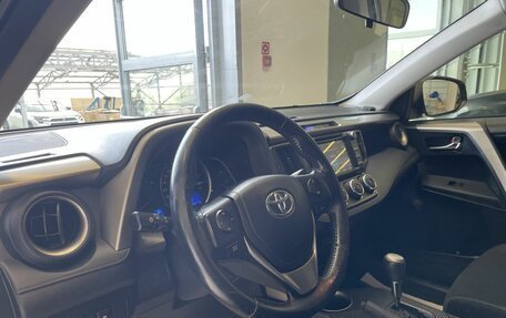 Toyota RAV4, 2013 год, 1 690 000 рублей, 7 фотография