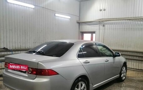 Honda Accord VII рестайлинг, 2004 год, 700 000 рублей, 2 фотография