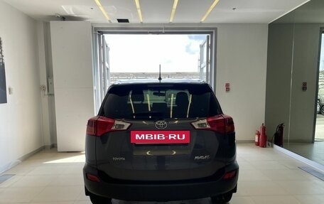 Toyota RAV4, 2013 год, 1 690 000 рублей, 5 фотография